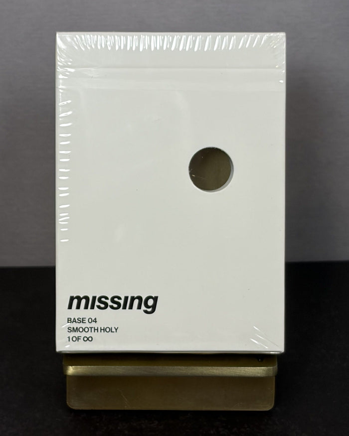 BASE 04 PLAYING CARDS - SMOOTH HOLY