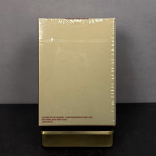 NY SLIMS PLAYING CARDS - RED/GOLD