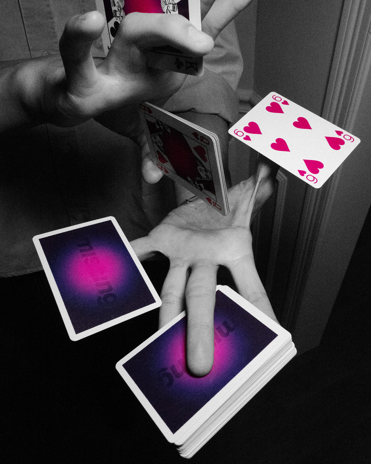 SIGNATURE PLAYING CARDS - TRIN